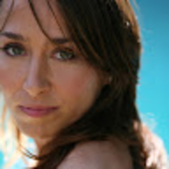 Meet your Posher, Alethea - Picture 1 of 1